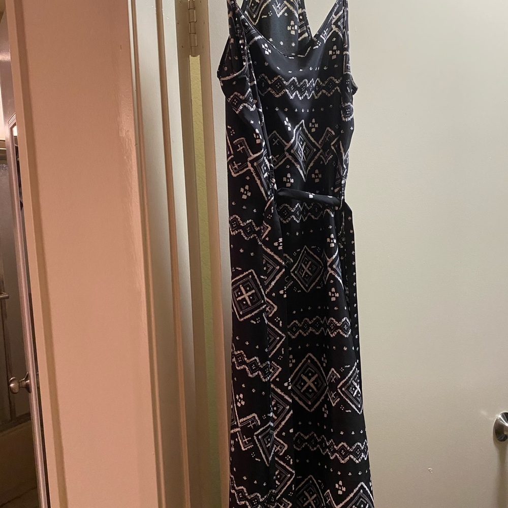 High-low patterned dress - Picture 3 of 4